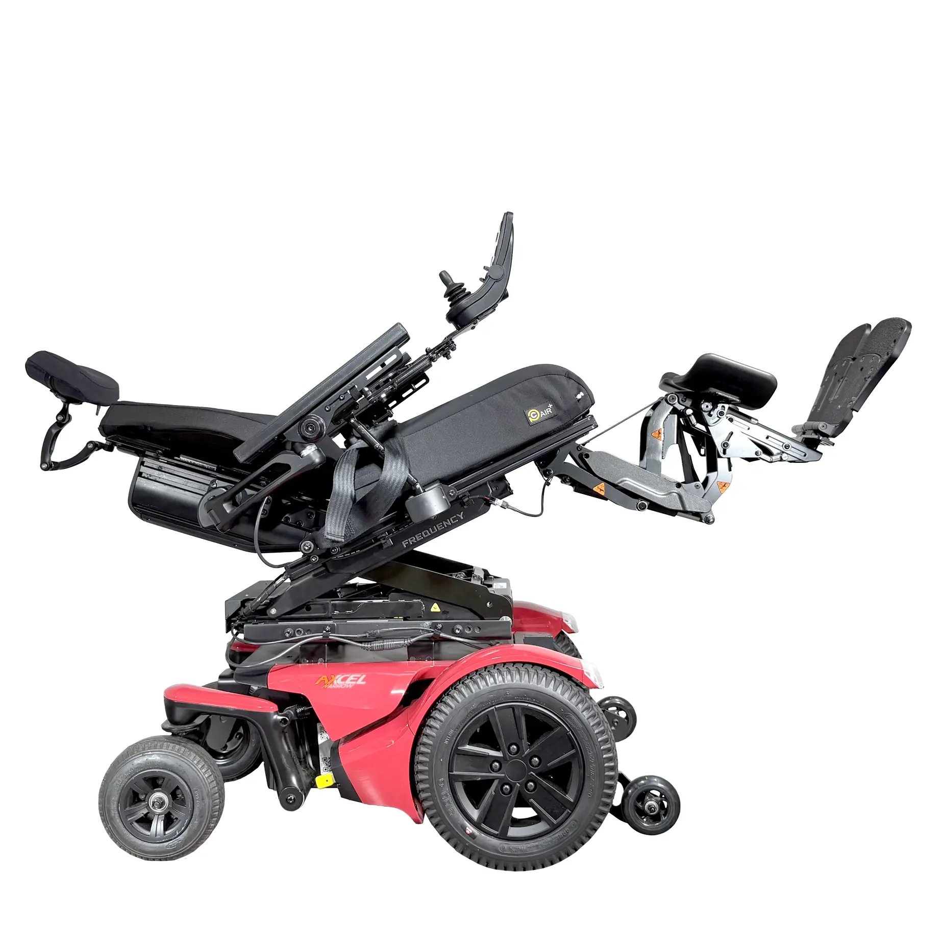 The Merits power wheelchair AXCEL Narrow right profile decline view.